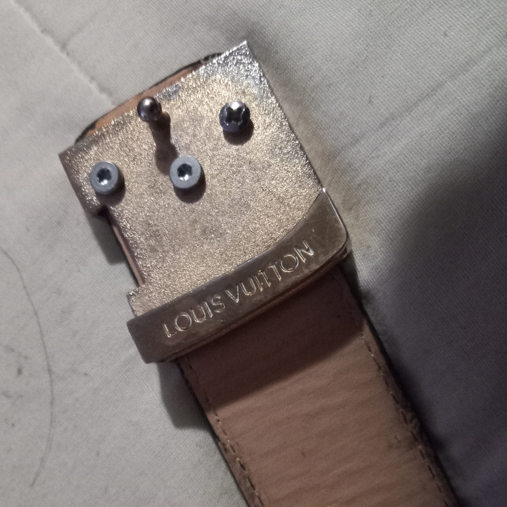 Louis vuitton belt